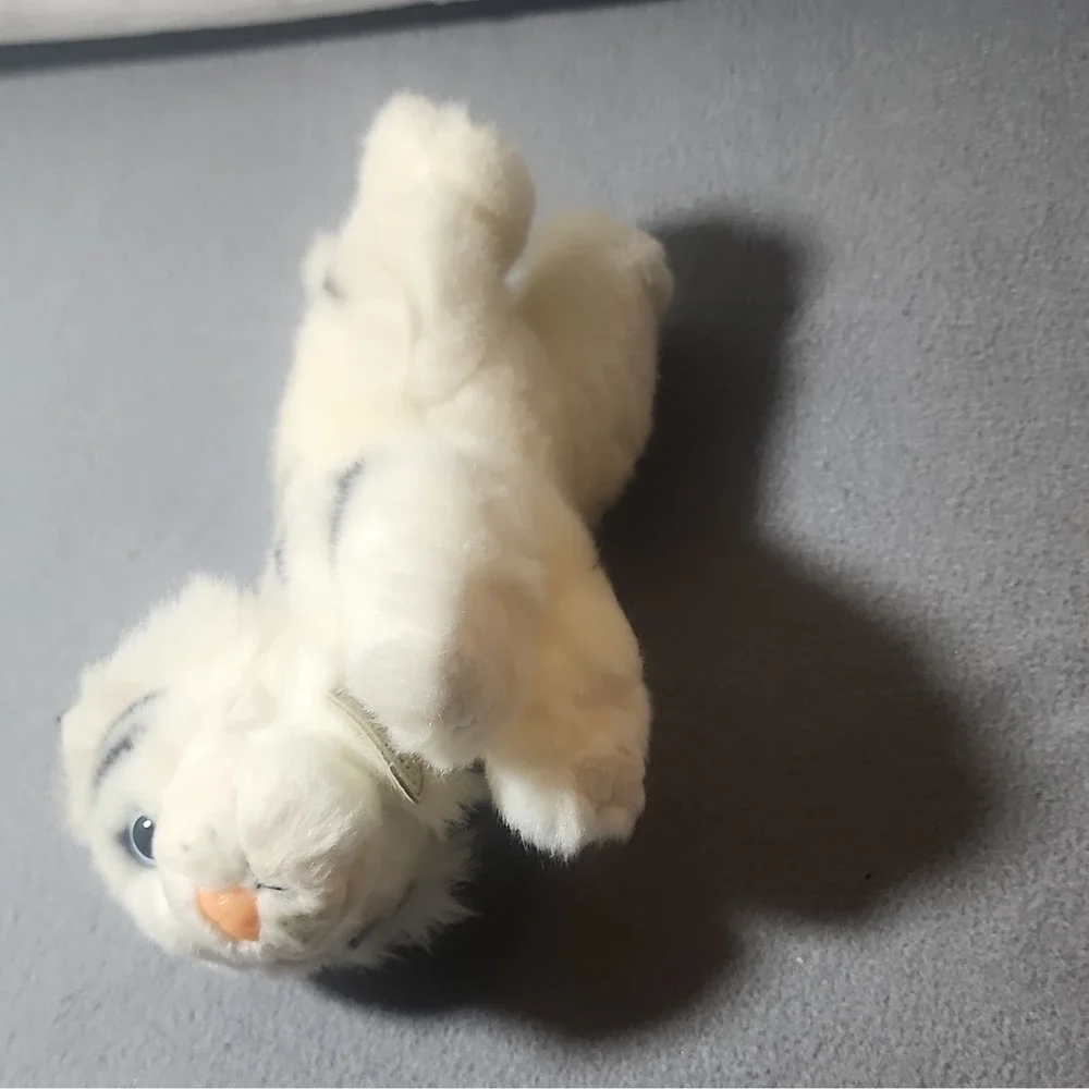 Aurora Miyoni White Tiger Mini Plush Stuffed Animal, Washable MPN 0092